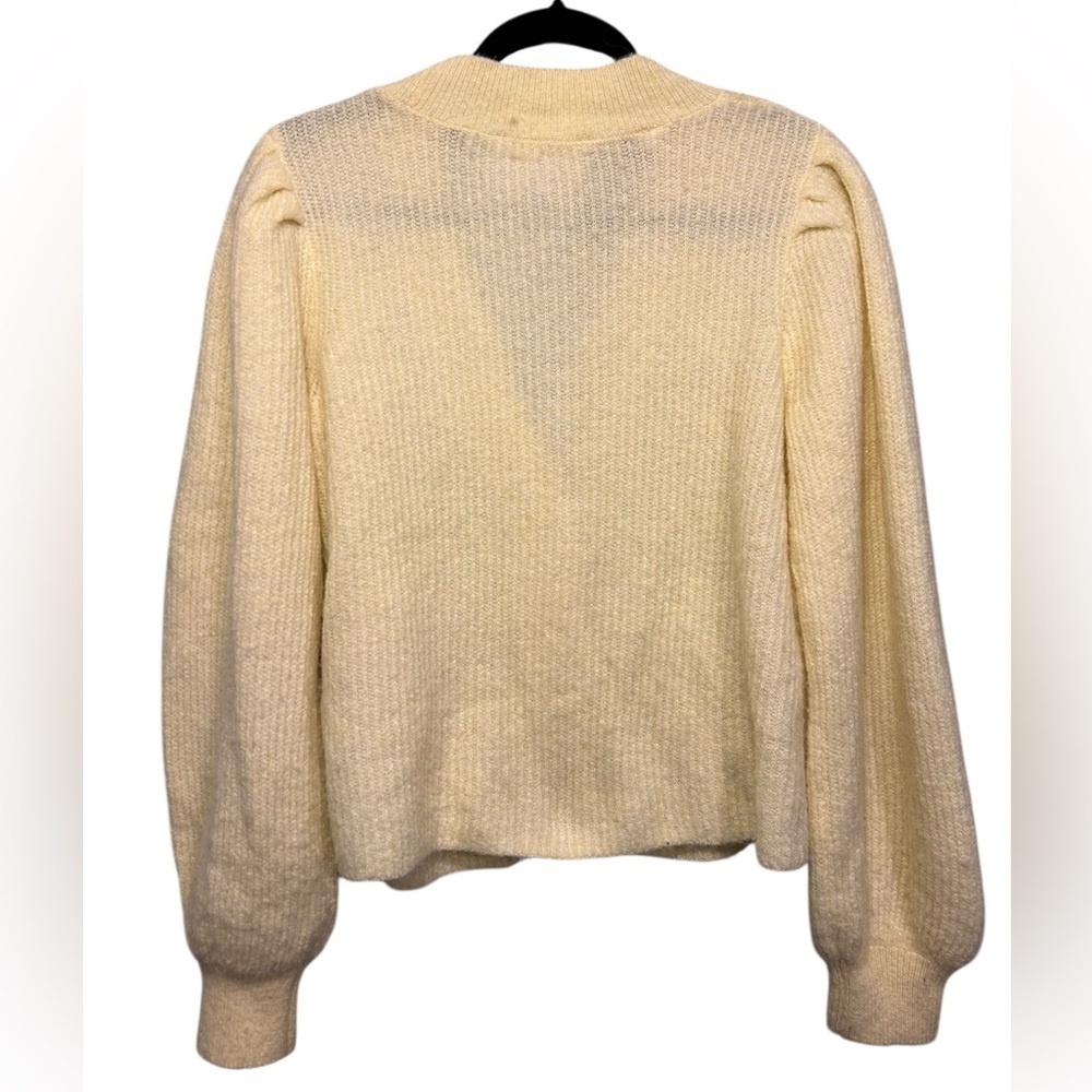 Selected Femme Cropped Button Front Cardigan - Picture 5 of 11
